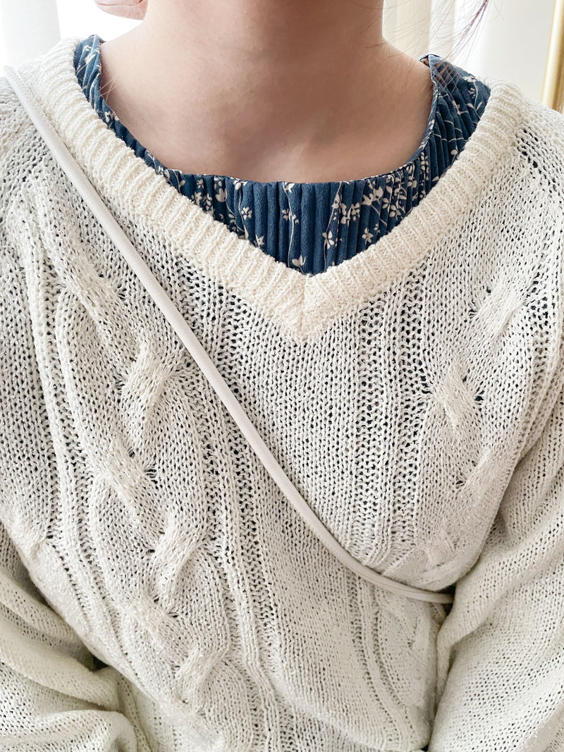V Braid Knit Top 不起毛彈性線料扭麻花針織衫/ KT8176