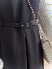 Vest dress 剛剛好V領配腰帶修腰背心裙/ DS9808 (beige sold out)