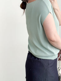 Boat Collar 冰絲無肩線彈性船領上衣 Top/ TP9150 (White / Mint sold out)
