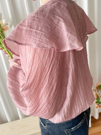 Ruffle Blouse 設計感Ruffle領口輕盈上衣/ BU9074