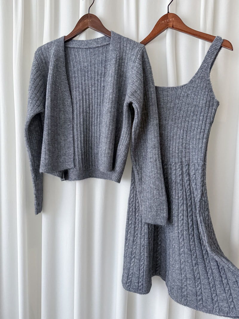 Cable Knitting Set 兩種麻花質感細節方領顯瘦套裝/ SE8093  (pre-order 11月24截單)