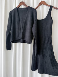 Cable Knitting Set 兩種麻花質感細節方領顯瘦套裝/ SE8093  (pre-order 11月24截單)