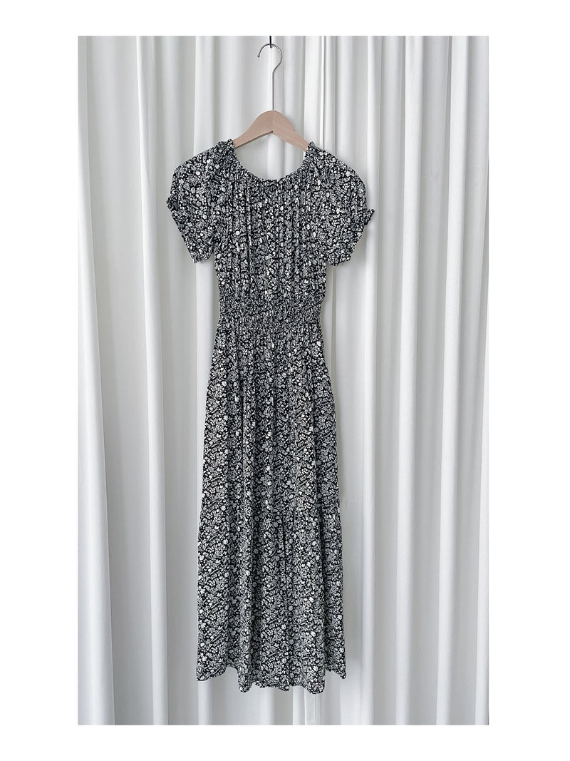 Shadow Floral Dress 黑白影子印花修腰連身裙/ DS9953
