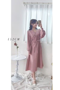 [限量現貨回歸]  Only Alice Dress 疊領日常優雅顯瘦弧腰線修腰連身裙/ DS9704