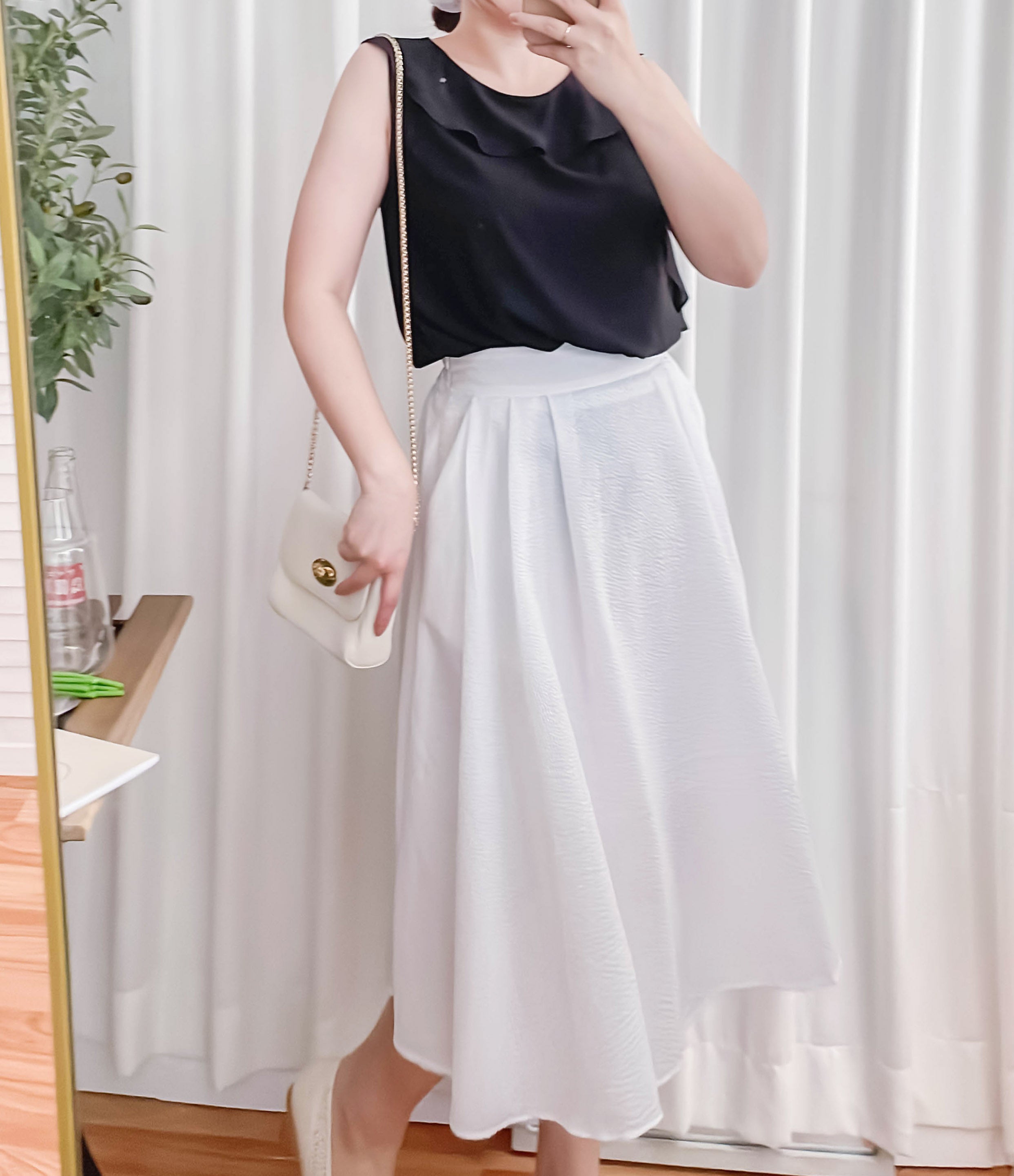 Side Ruffle 素色氣質雪紡垂感荷葉無袖, Blouse/ BU8954 (white sold out)