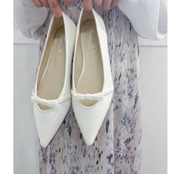 (不刮腳足碼款～) White point ribbon, flats/ SH8128 （所有鞋款需訂貨)