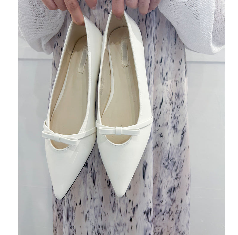 (不刮腳足碼款～) White point ribbon, flats/ SH8128 （所有鞋款需訂貨)