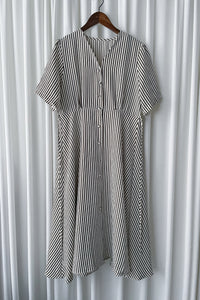 [限量現貨回歸] Stripe Dress 條紋V領連身裙/ DS9931