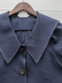 Navy Collar Blouse 特色領口設計感手袖上衣/ BU9120