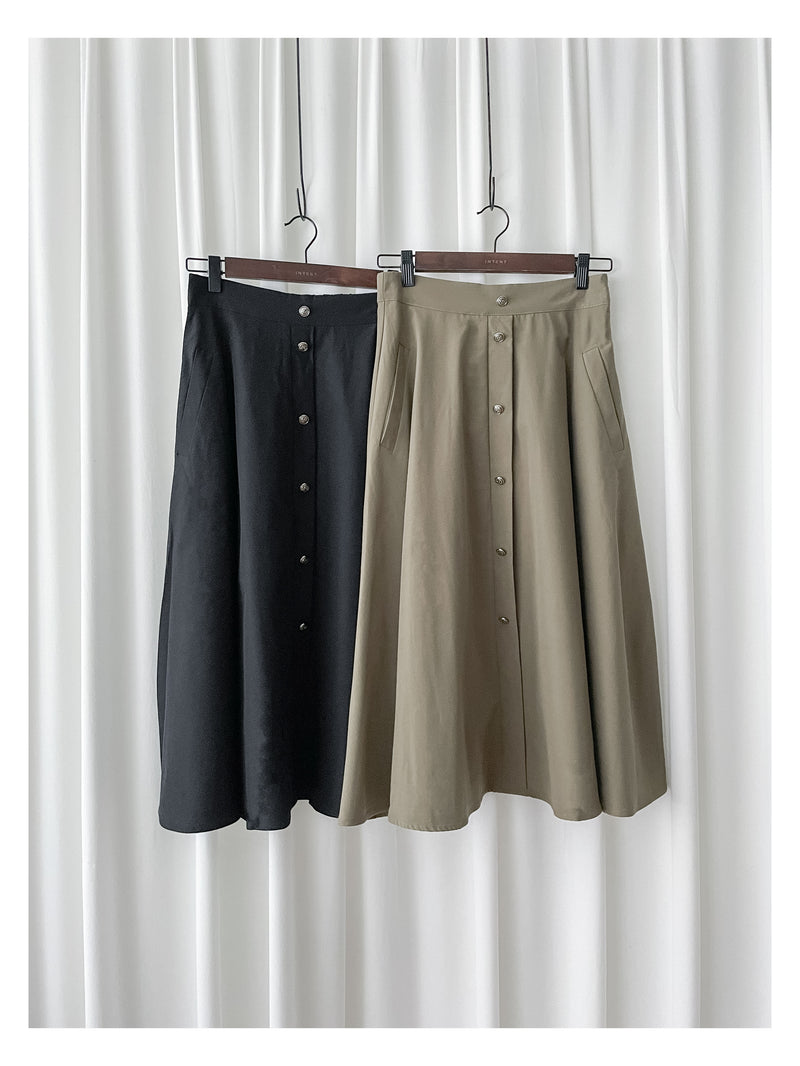 Button Skirt 裝飾鈕扣左右口袋傘裙/ SK8909（pre-order 10月9截單)