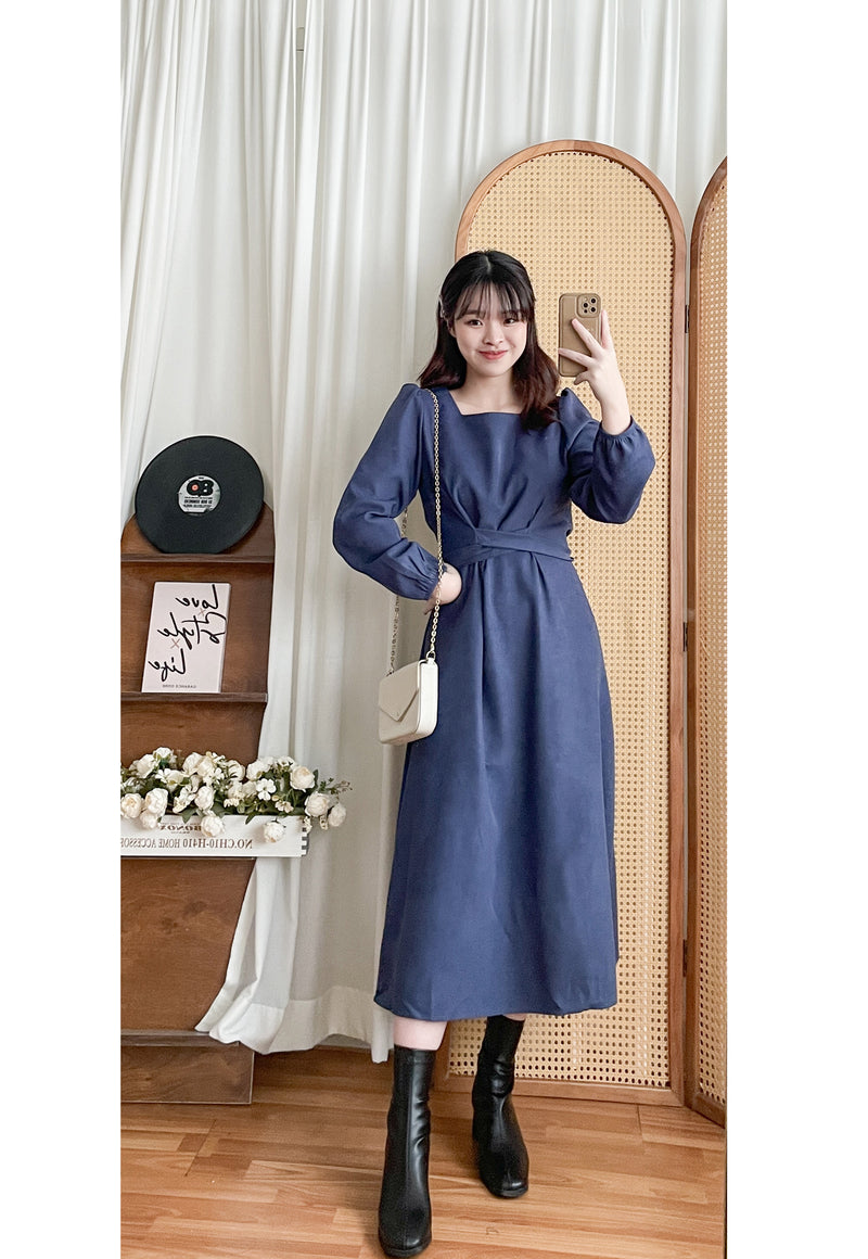 ! 熱賣款式 限量現貨 ✨Square Collar Dress 紫藍色方領口左右帶子修腰連身裙/ DS9747