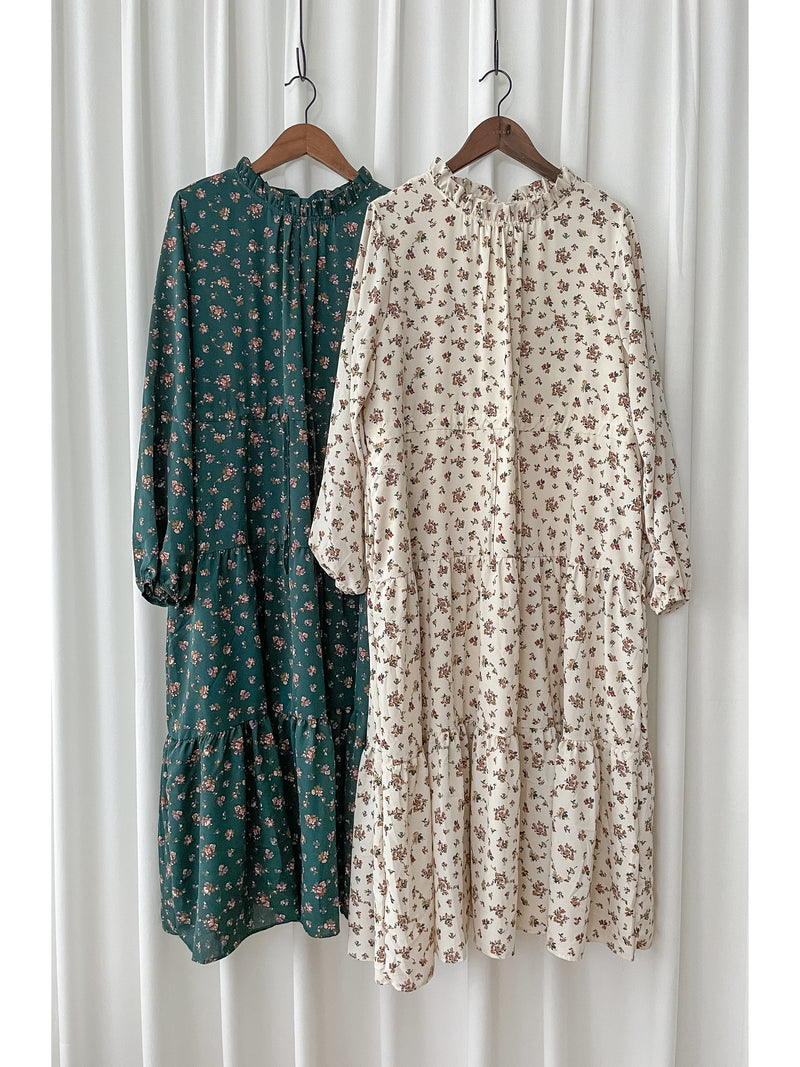 Lace Collar Floral Dress 細花邊圓領修腰印花連身裙/  DS1010