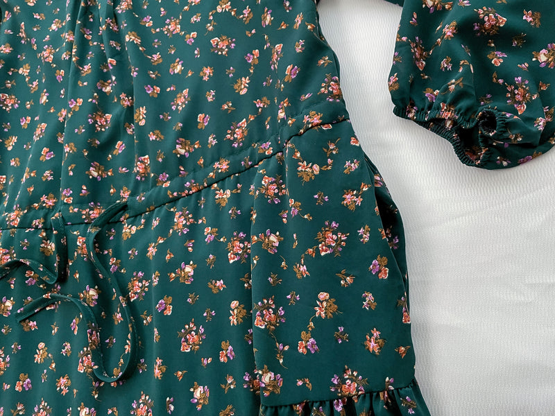 Lace Collar Floral Dress 細花邊圓領修腰印花連身裙/  DS1010
