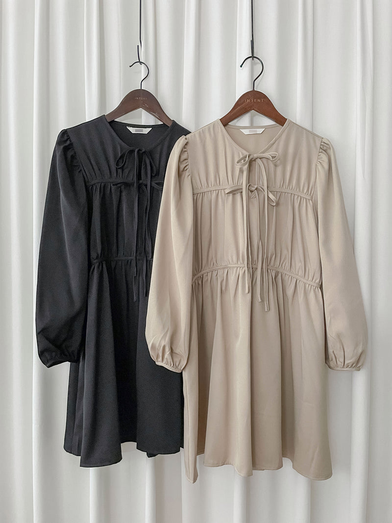 Ribbon Dress 蝴蝶綁帶設計隨性膝上連身裙/ DS1013