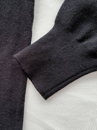 Knit Fishtail Dress 圓V領寬鬆裙身顯瘦魚尾針織連身裙/ DS1005