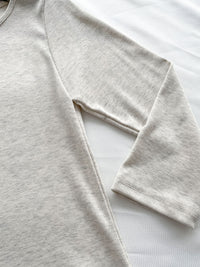 Boat Collar Tee 顯鎖骨闊船領弧形下擺修身百搭上衣/ TP9189