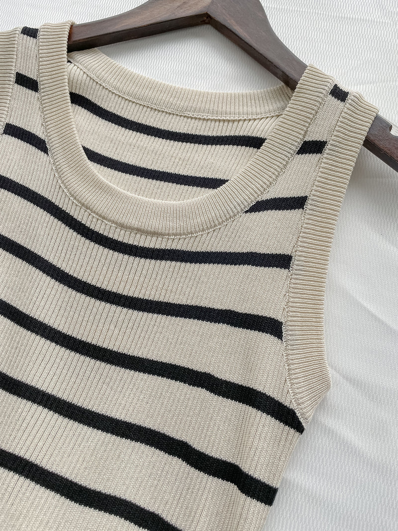 Stripe Dress Set 法式舒適防毛彈性線料外套及百褶連身裙/ SE8092 （pre-order)