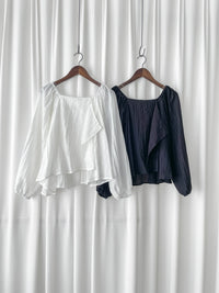 Chiffon Blouse 方領不規則衣身飄逸上衣/ BU9124