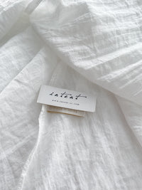 Chiffon Blouse 方領不規則衣身飄逸上衣/ BU9124