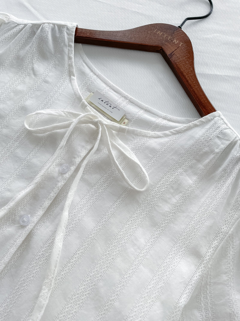 French Dress 織紋直條通花舒適連身裙/ DS1027