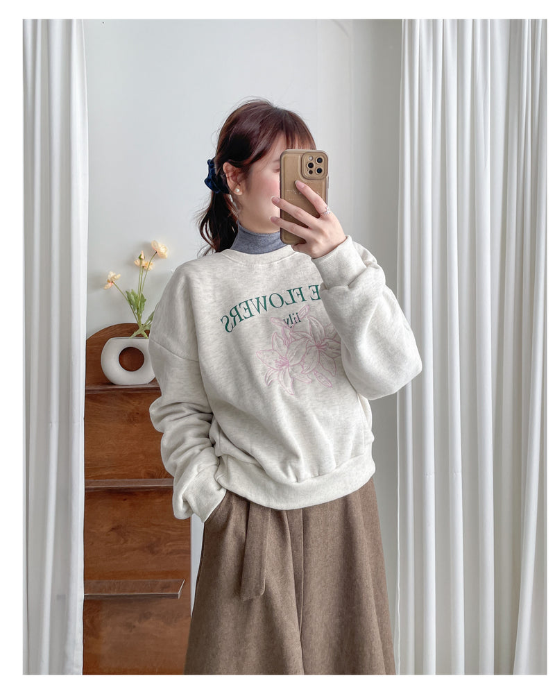 Embroidery Lily Top  花朵刺繡印花衛衣/ TP9196