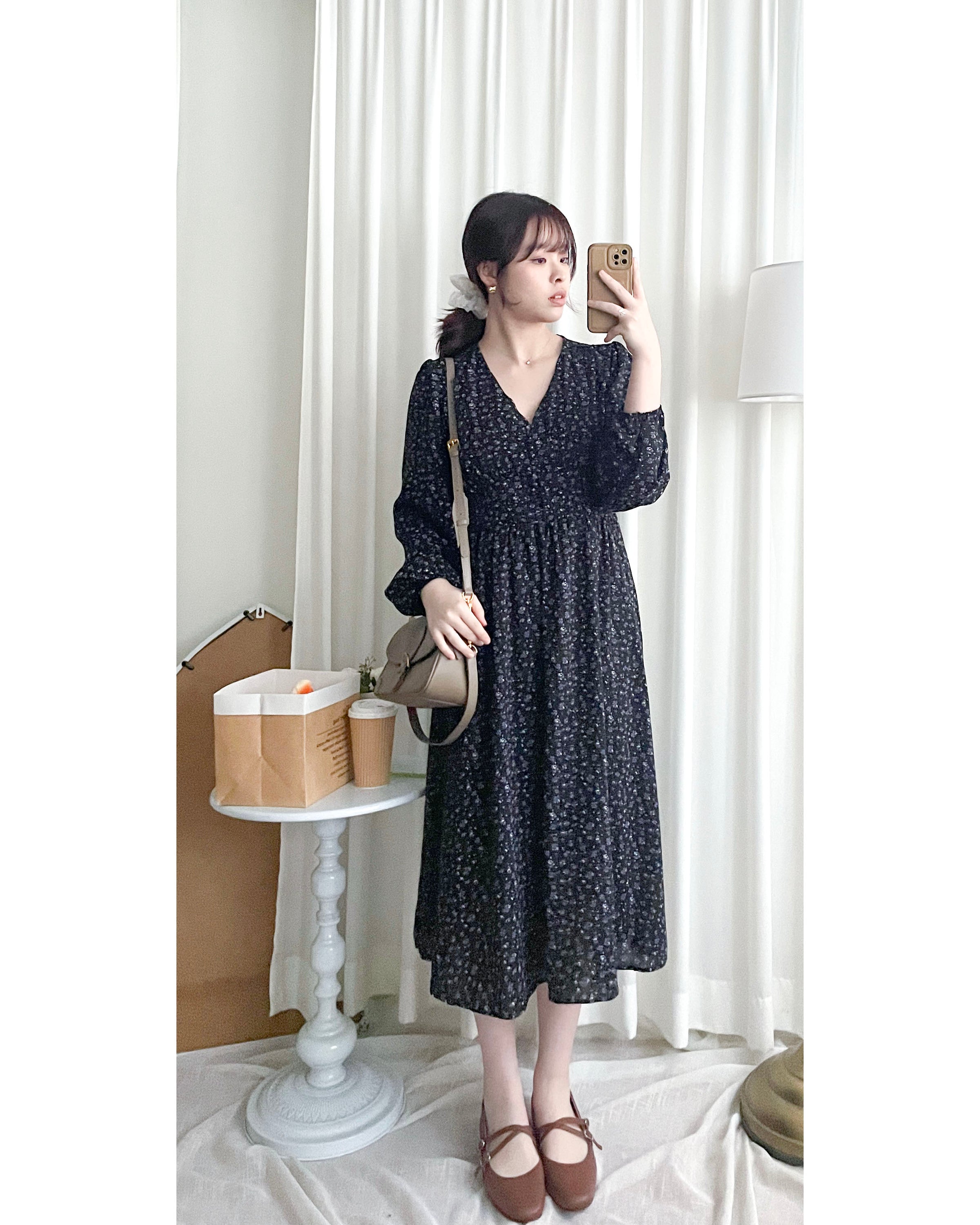 French Floral Button Dress 法式V領單色印花顯瘦腰封連身裙/ DS1060 (White Soldout)