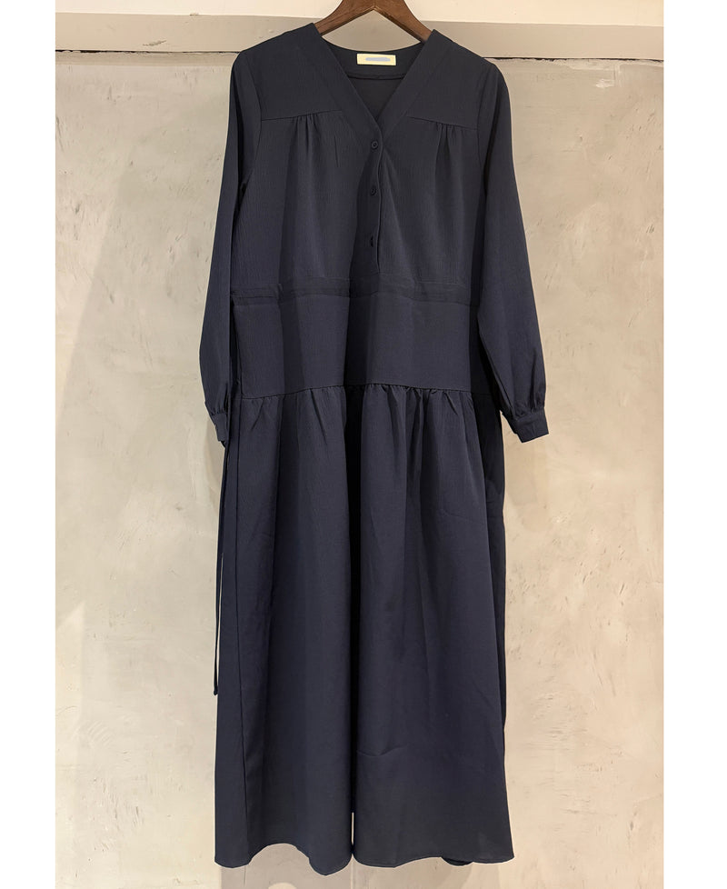 Navy Moon Dress V領光澤深藍寬鬆修腰連身裙/ DS9739