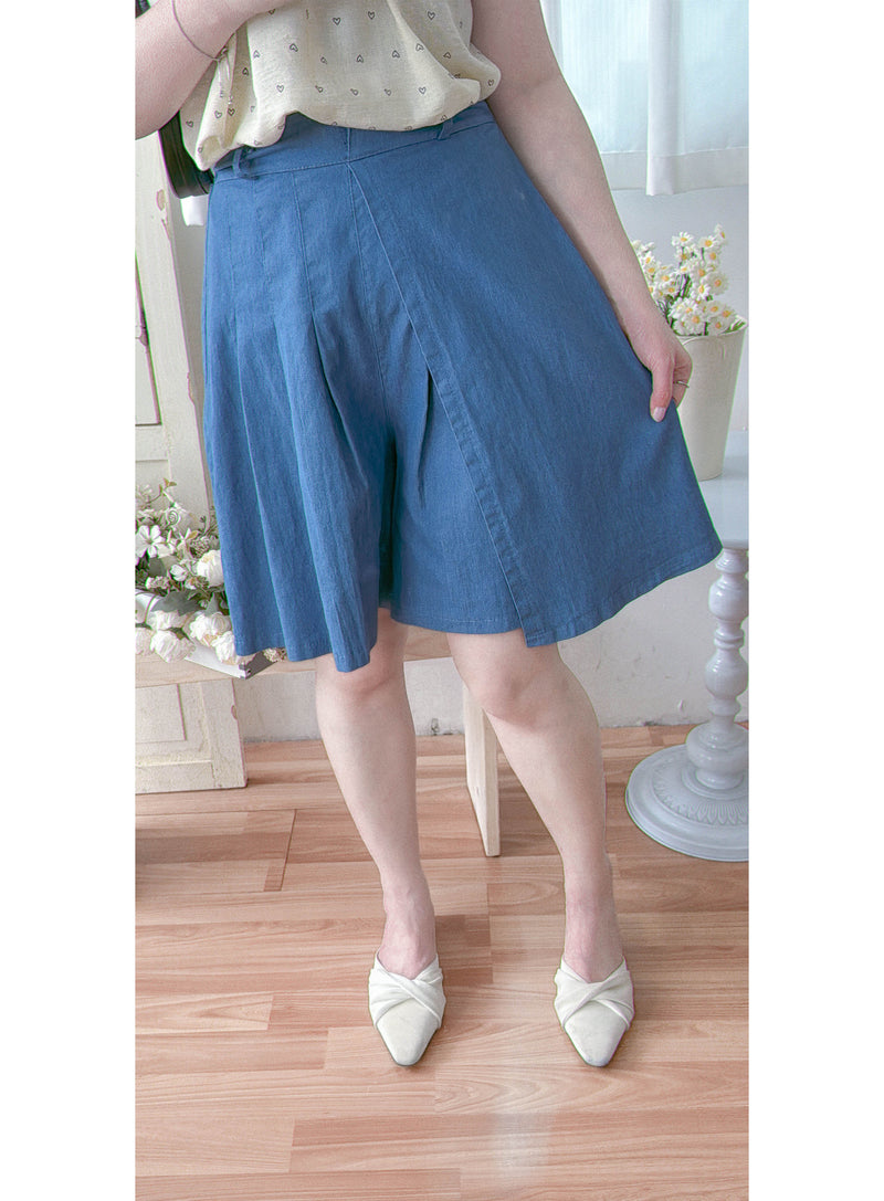 Asymmetrical Denim Shorts 仿裙子百搭牛仔短褲/ PT8462