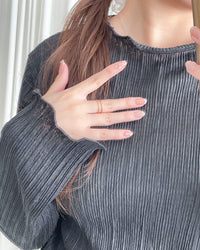 Ruffle Collar Top 直條紋皺褶微光澤感上衣/ TP9205 (pre-order ivory)