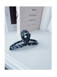 Floral Fabric Wrap Clip/ HA8127