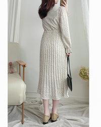 Watercolour Heart Pleated Dress 氣質水彩疊層心形V領百褶連身裙/ DS1085