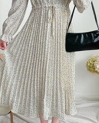 Watercolour Heart Pleated Dress 氣質水彩疊層心形V領百褶連身裙/ DS1085