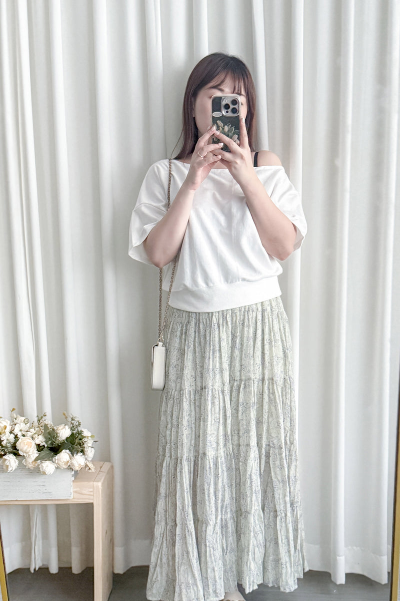 Floral Layers Skirt  輕柔漫舞碎花百褶長裙/ SK8900 (navy sold out)
