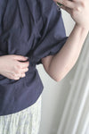 Pleated Tie-waist Top 簡約光澤深藍綁帶上衣/ TP9169