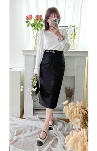 （附送腰帶) Belt Skirt 簡潔腰身偏厚棉後開叉直身裙/ SK8854