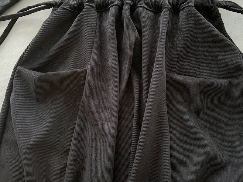 Charcoal Pocket Dress 左右修腰大口袋燈芯絨連身裙/ DS9784