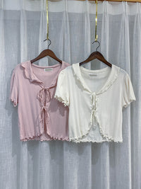 Onni, Blouse 韓系設計感翻領荷葉邊上衣/ BU9054 （cream soldout)