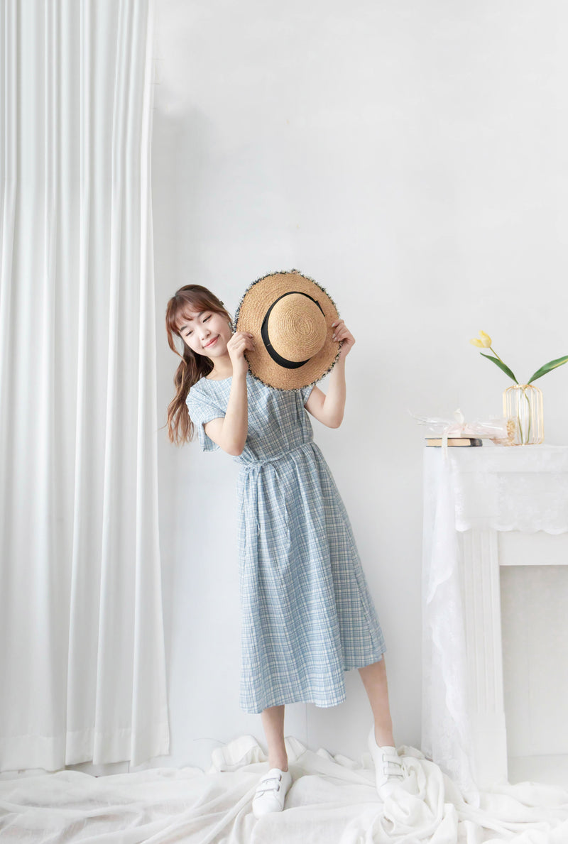 [ BEST ✈️自訂款 售完即止] Coco淺藍圓領車褶修腰綁帶連身裙, Dress/ DS9297