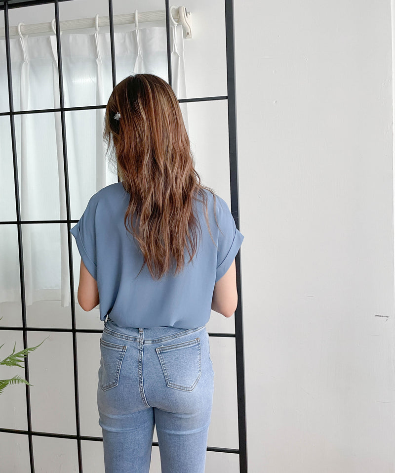 （設計感雪紡) Soft Shirt, Blouse 無領恤翻褶袖口雪紡上衣/ BU9056