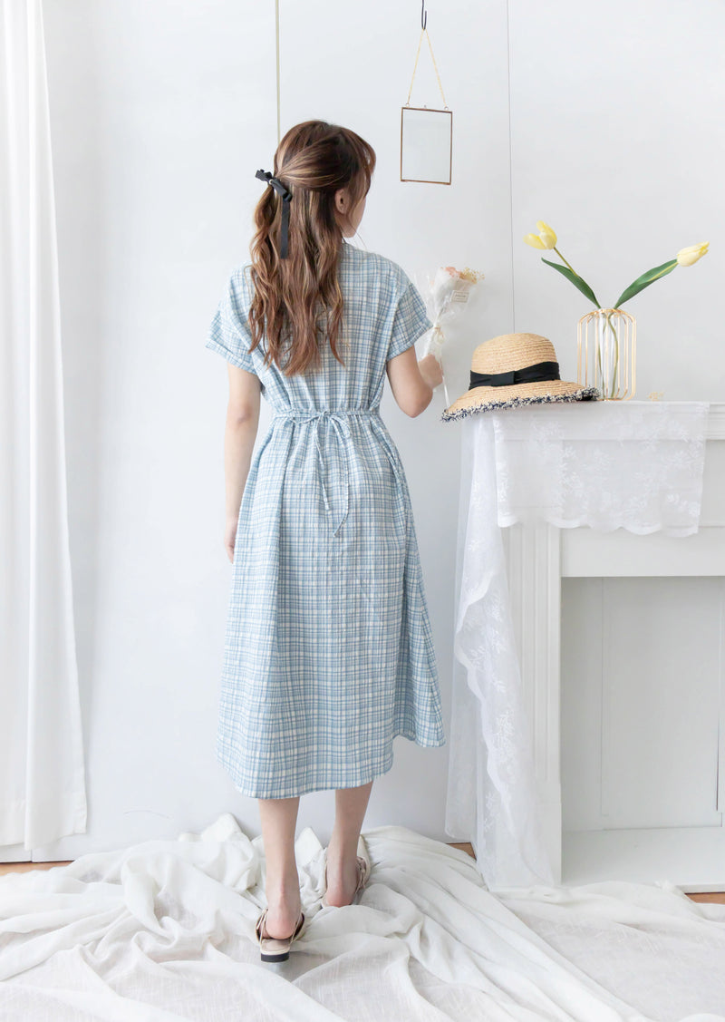 [ BEST ✈️自訂款 售完即止] Coco淺藍圓領車褶修腰綁帶連身裙, Dress/ DS9297