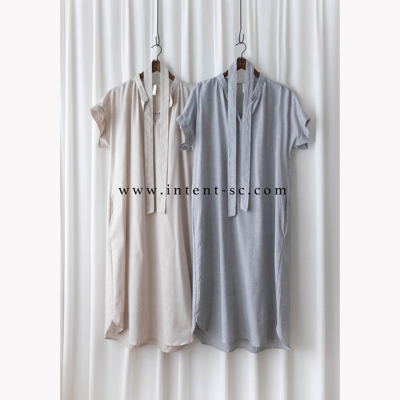 [ BEST ✈️少量現貨 售完即止] Stripe Shirt 幾何無領恤衫暗直紋口袋綁帶長裙, Dress/ DS9296