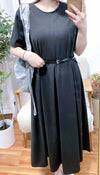 （ V Pleated Dress 裙身顯瘦車褶設計日常連身裙/ DS9631 （black sold out)