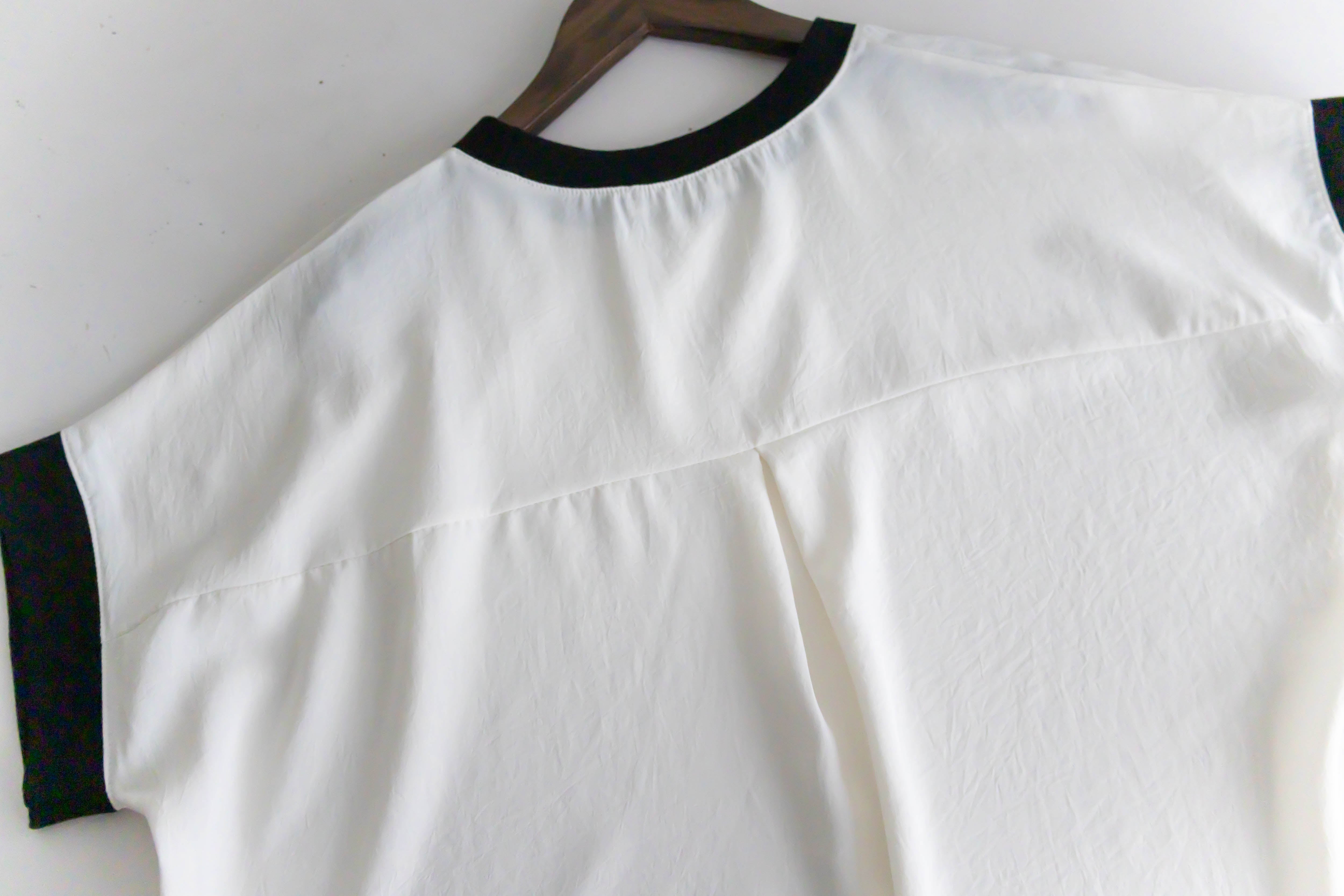 Chiffon SweaterShirt 雙拼色不規則設計雪紡衛衣, Blouse/ TP8890 (beige sold out)