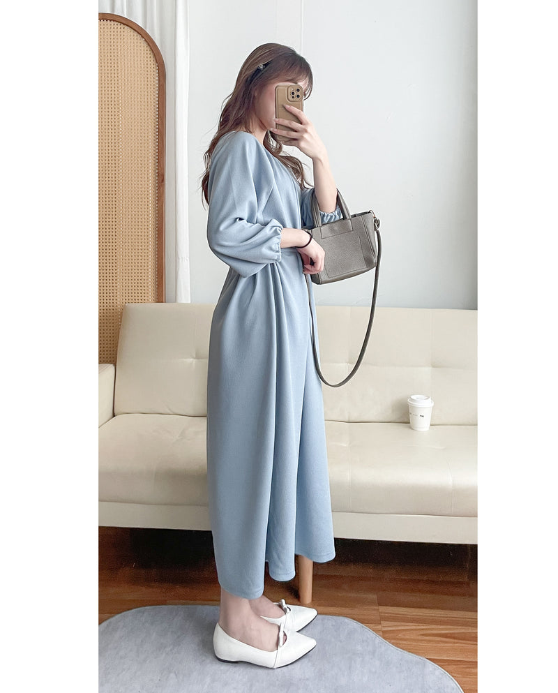 [限量現貨回歸]  Audrey, Dress 淡藍輕優雅Casual入肩線領口連身裙/DS9643
