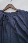 Pleated Tie-waist Top 簡約光澤深藍綁帶上衣/ TP9169