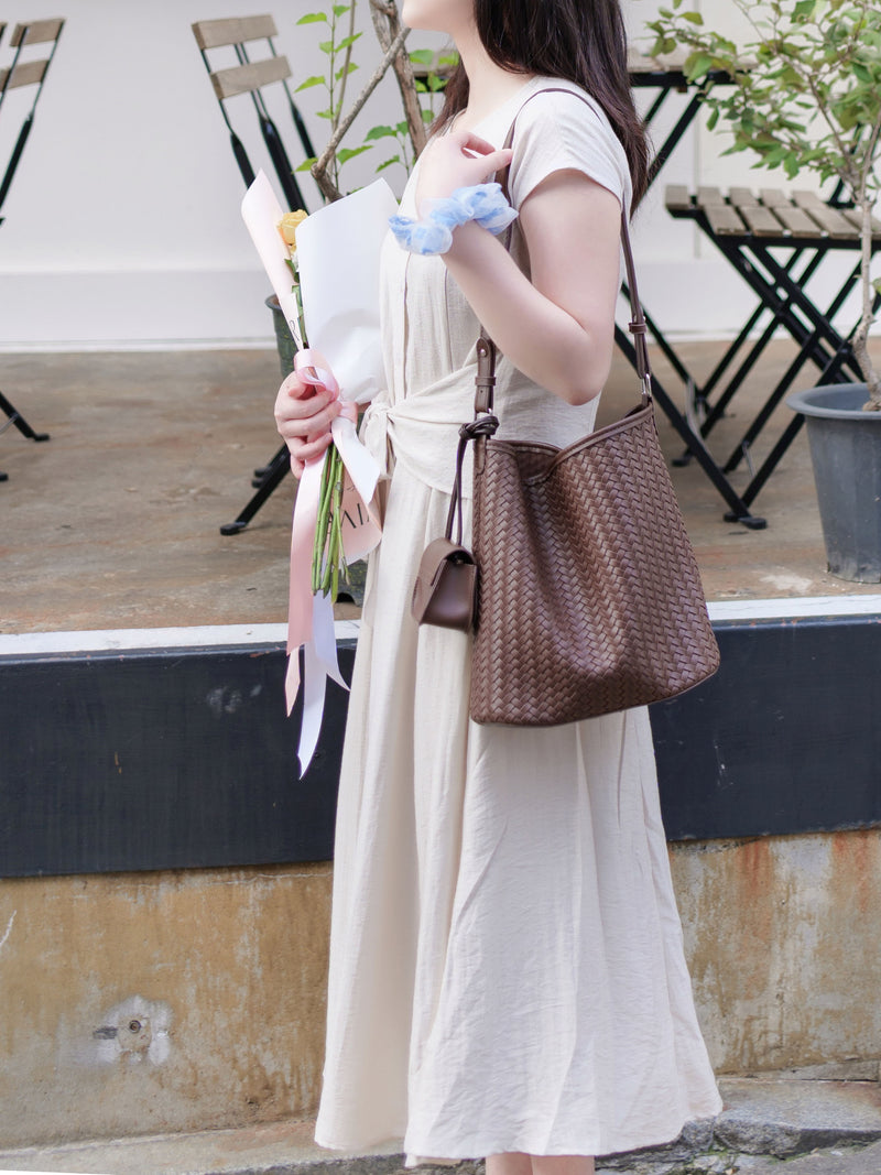Front Twist Dress 杏色前綁帶簡約連身裙/ DS9972