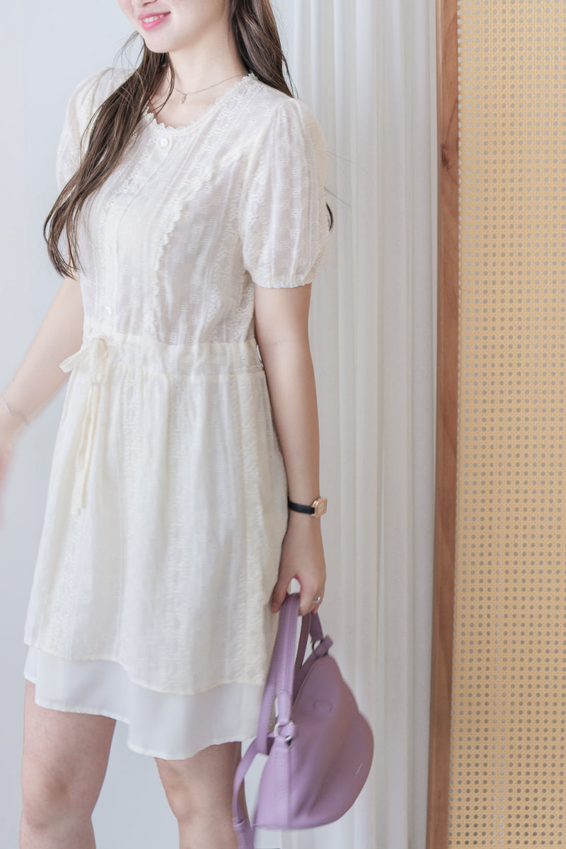 Lace Chiffon Dress 蕾絲膝上雙層連身裙/ DS9959