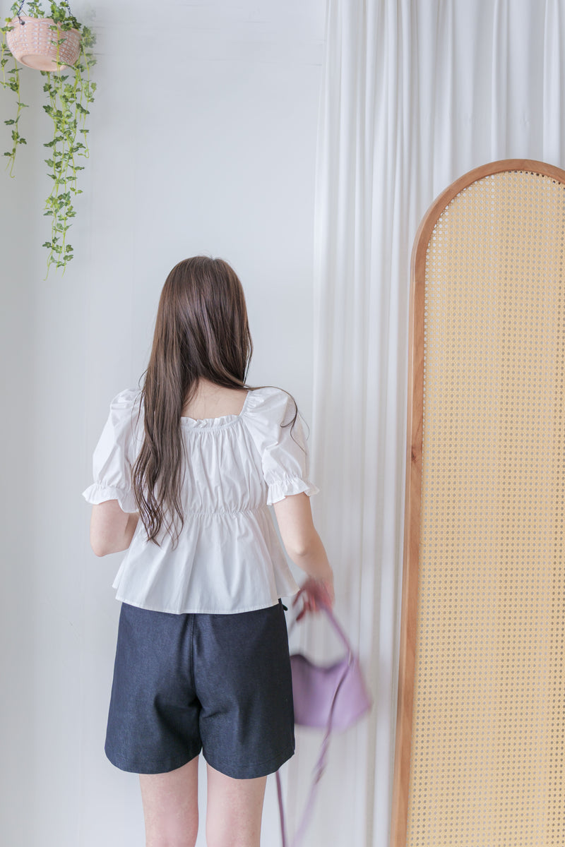 Dora Blouse 花邊領口橡筋腰上衣/ TP9168 (white sold out)