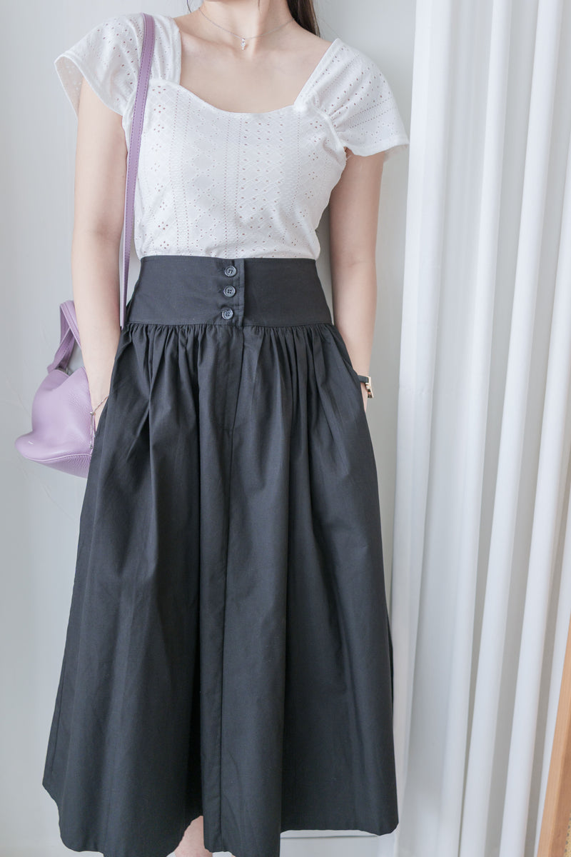 Rhombus Top 菱格花紋百搭彈性上衣/ TP9173 (white sold out)