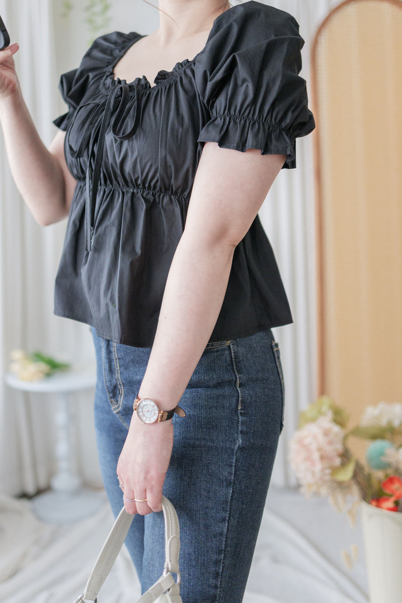 Dora Blouse 花邊領口橡筋腰上衣/ TP9168 (white sold out)